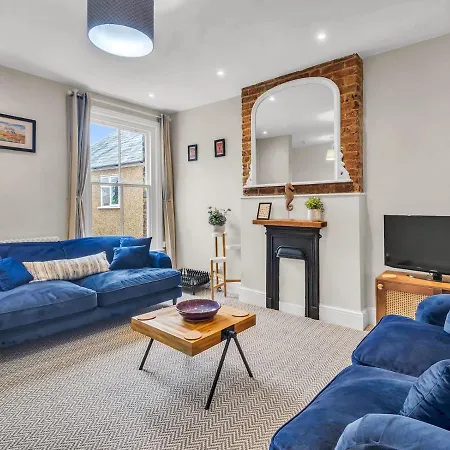 Pass The Keys Spacious And Modern Sea Side Apartment Whitstable Exterior photo